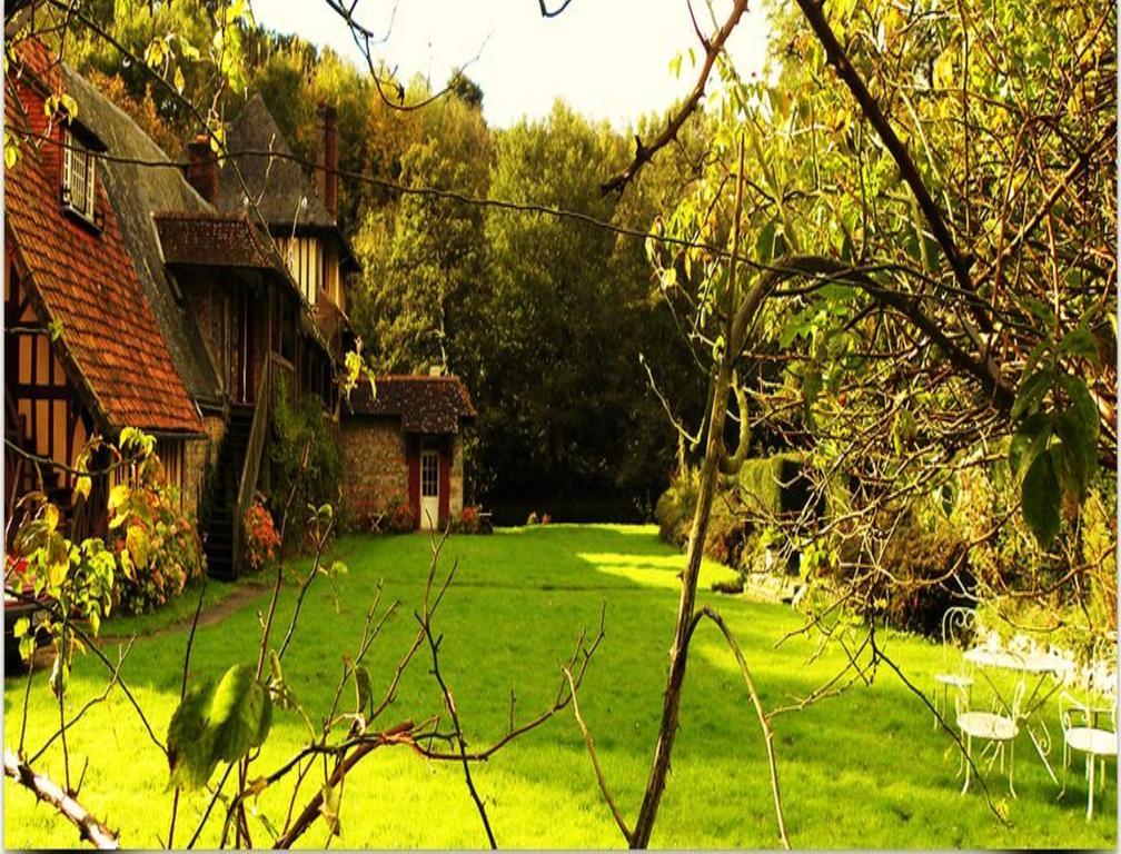 Le Moulin Fleuri Du Petit Appeville Zewnętrze zdjęcie